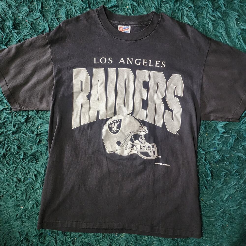 Vintage Los Angeles Raiders Helmet Graphic Tee Black NFL Hanes L
